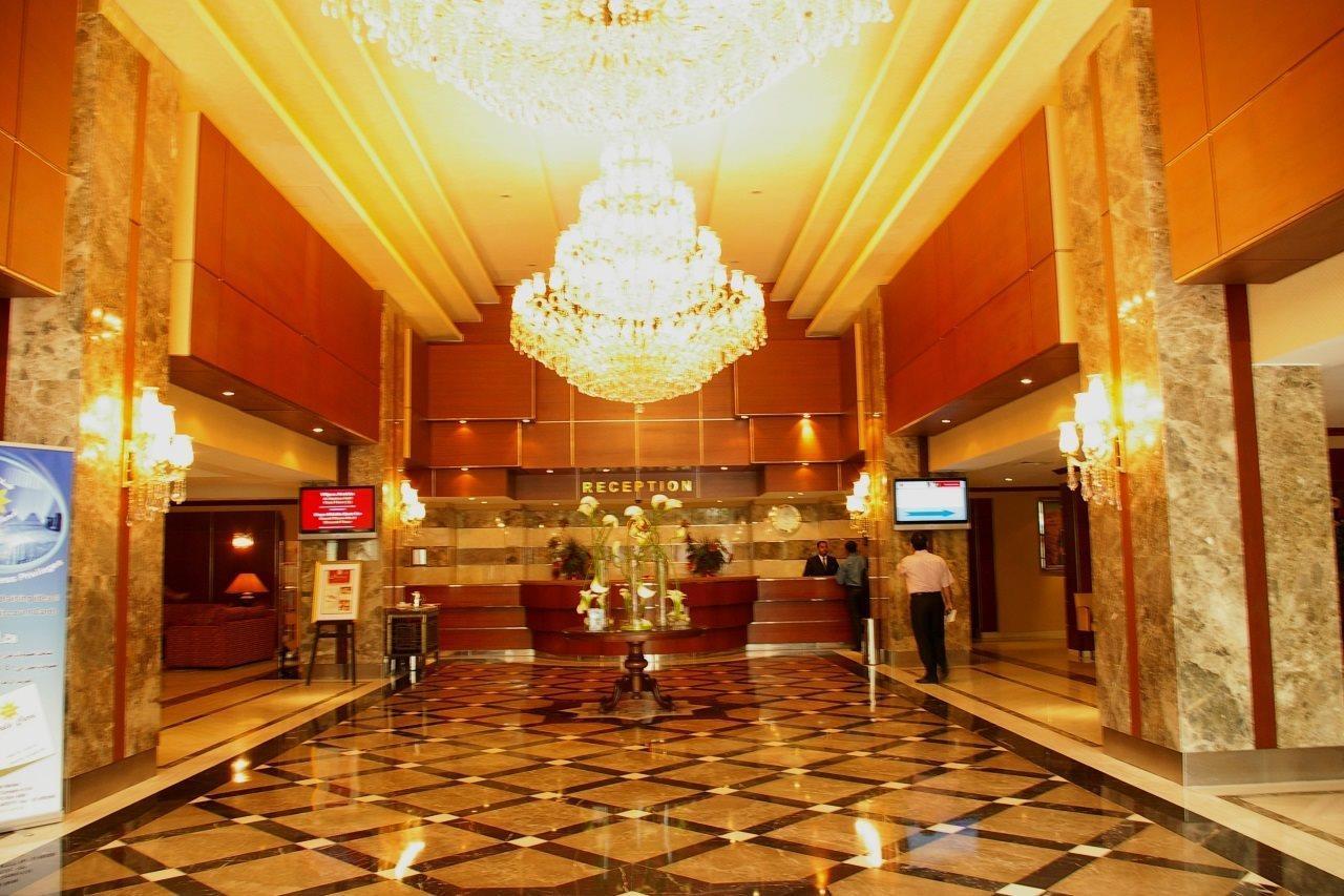 Hotel Ramada By Wyndham Continental 3*